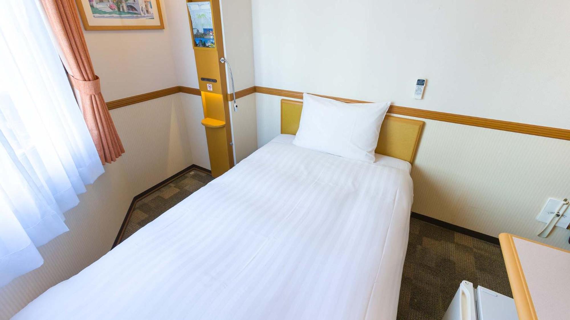 Toyoko Inn Nagoya-Eki Shinkansen-Guchi Номер фото